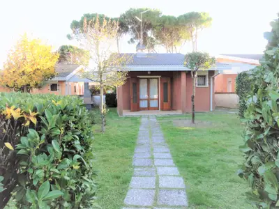 Ferienwohnung für 6 Personen (65 m²) in Bibione 1/10