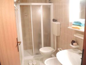 23770848-Ferienwohnung-6-Bibione-300x225-2