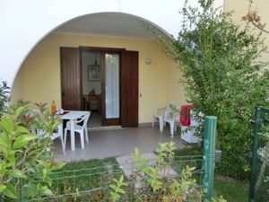 23770846-Ferienwohnung-5-Bibione-300x225-1