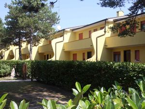 23770874-Ferienwohnung-6-Bibione-300x225-3