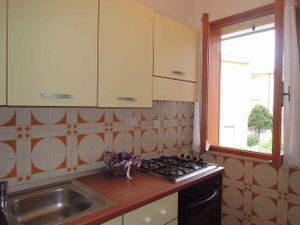 23770872-Ferienwohnung-6-Bibione-300x225-4