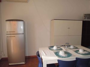 23770871-Ferienwohnung-6-Bibione-300x225-3