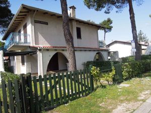 23770886-Ferienwohnung-7-Bibione-300x225-5