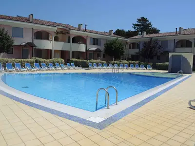 Ferienwohnung für 8 Personen (80 m²) in Bibione 1/10