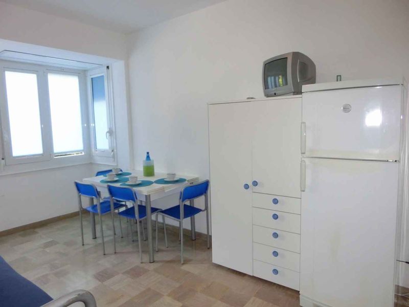 23770932-Ferienwohnung-3-Bibione-800x600-0