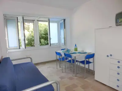 Ferienwohnung für 3 Personen (45 m²) in Bibione 6/10