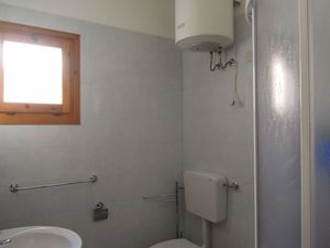 23771020-Ferienwohnung-6-Bibione-300x225-5