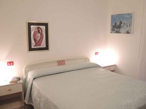 23771037-Ferienwohnung-6-Bibione-300x225-4