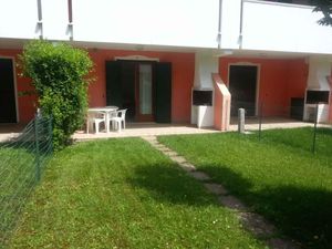 23771060-Ferienwohnung-5-Bibione-300x225-1