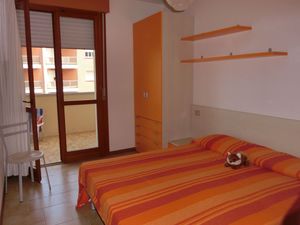 23976048-Ferienwohnung-6-Bibione-300x225-2