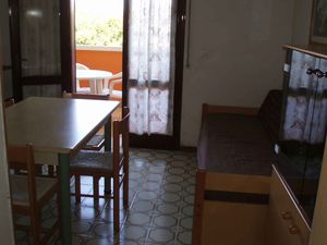 23771083-Ferienwohnung-3-Bibione-300x225-3