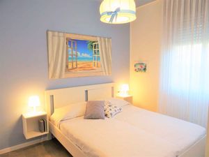 23771292-Ferienwohnung-5-Bibione-300x225-1