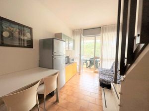 23771575-Ferienwohnung-4-Bibione-300x225-5