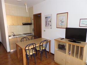 23569603-Ferienwohnung-5-Bibione-300x225-3