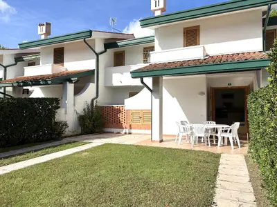 Ferienwohnung für 6 Personen (70 m²) in Bibione 3/10