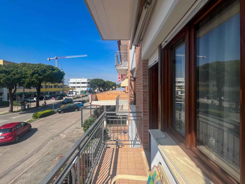 23996315-Ferienwohnung-4-Bibione-800x600-0