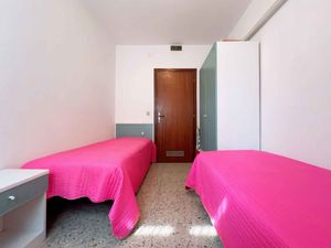 23996315-Ferienwohnung-4-Bibione-300x225-3