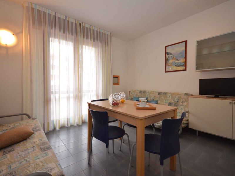 23772725-Ferienwohnung-3-Bibione-800x600-2