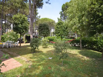 Ferienwohnung für 6 Personen (45 m²) in Bibione 2/10