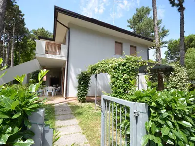 Ferienwohnung für 6 Personen (45 m²) in Bibione 5/10
