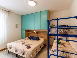 23772742-Ferienwohnung-5-Bibione-300x225-5