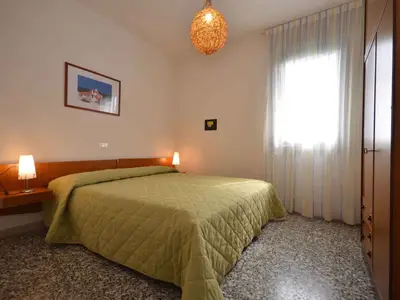 Ferienwohnung für 6 Personen (55 m²) in Bibione 4/10
