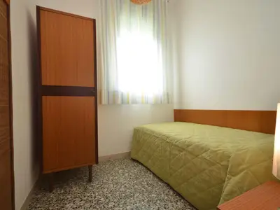 Ferienwohnung für 6 Personen (55 m²) in Bibione 6/10