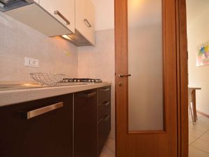 23772749-Ferienwohnung-5-Bibione-300x225-5