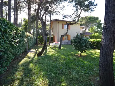 Ferienwohnung für 5 Personen (55 m²) in Bibione 1/10