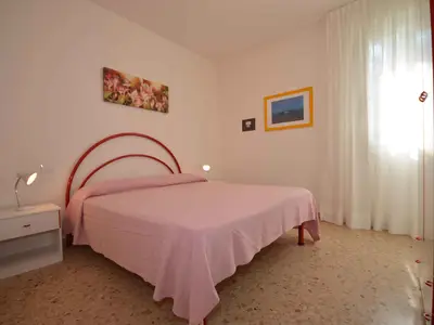 Ferienwohnung für 5 Personen (45 m²) in Bibione 6/10