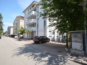 23772788-Ferienwohnung-6-Bibione-300x225-1