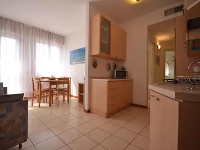Ferienwohnung für 6 Personen (35 m²) in Bibione 6/10