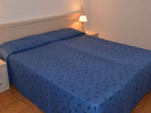 23772798-Ferienwohnung-6-Bibione-300x225-5