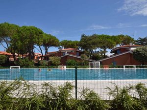 23772791-Ferienwohnung-6-Bibione-300x225-4