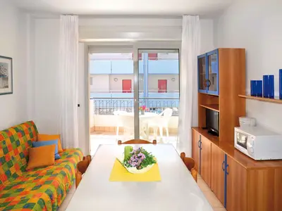 Ferienwohnung für 5 Personen (40 m²) in Bibione 5/10