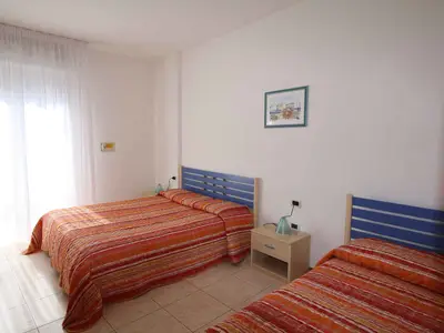 Ferienwohnung für 5 Personen (40 m²) in Bibione 8/10