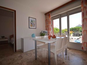 23772807-Ferienwohnung-5-Bibione-300x225-1