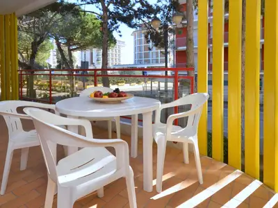 Ferienwohnung für 6 Personen (45 m²) in Bibione 1/10
