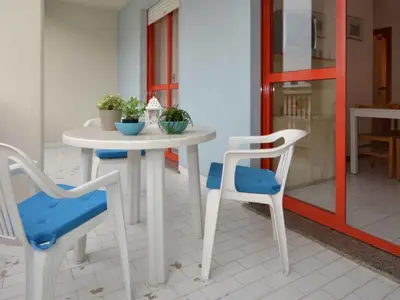 Ferienwohnung für 6 Personen (55 m²) in Bibione 3/10