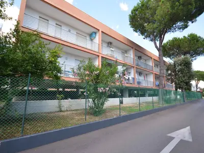 Ferienwohnung für 6 Personen (45 m²) in Bibione 6/10