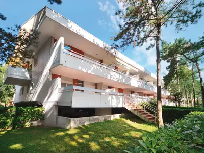 Ferienwohnung für 6 Personen (40 m²) in Bibione 3/10