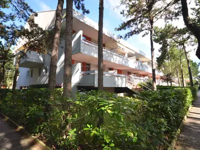 Ferienwohnung für 6 Personen (40 m²) in Bibione 6/10