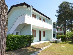 23772870-Ferienwohnung-6-Bibione-300x225-1