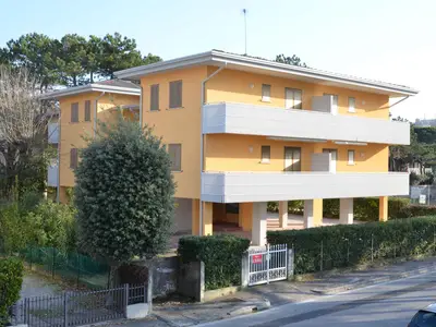 Ferienwohnung für 6 Personen (45 m²) in Bibione 1/10