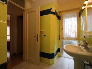 23773937-Ferienwohnung-9-Bibione-300x225-4