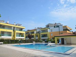 23773956-Ferienwohnung-6-Bibione-300x225-4