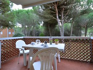 23773955-Ferienwohnung-7-Bibione-300x225-0