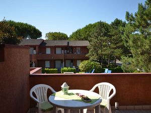 23774026-Ferienwohnung-6-Bibione-300x225-5