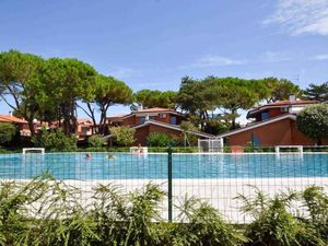 23774024-Ferienwohnung-6-Bibione-300x225-3