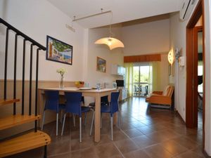 23774044-Ferienwohnung-7-Bibione-300x225-5